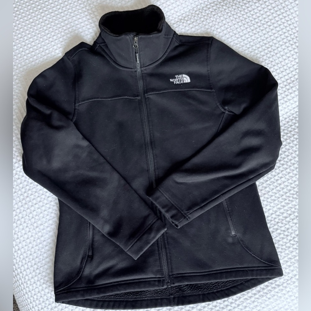 North Face jacket, black, Women’s Medium